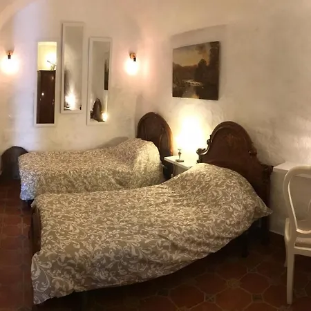 Casa De Piedra.the Stone House * Turre